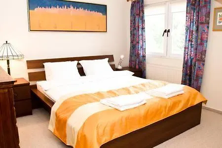 Casa de Férias Dom 4 Z Basenem Blisko Warszawy Józefów